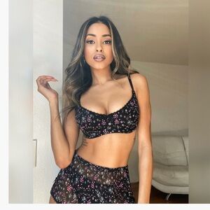 Savage X Fenty Floral Bra (34C) & See Through Sleep Shorts (Small)